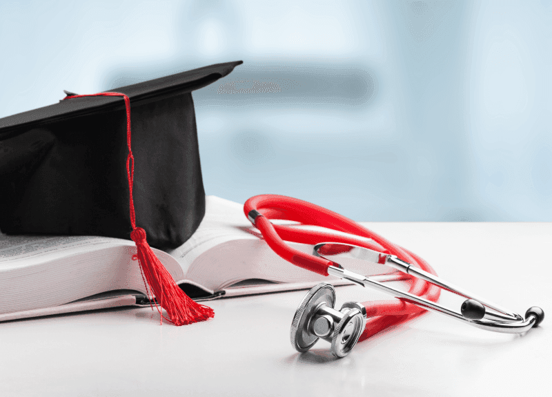 How to Pay for Nursing School Through Florida Hospital Programs